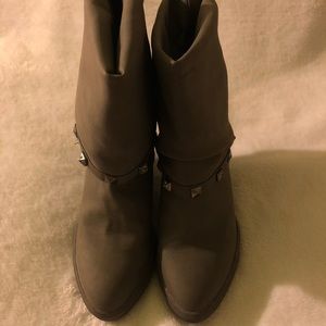 Original Jennifer Lopez stud booties